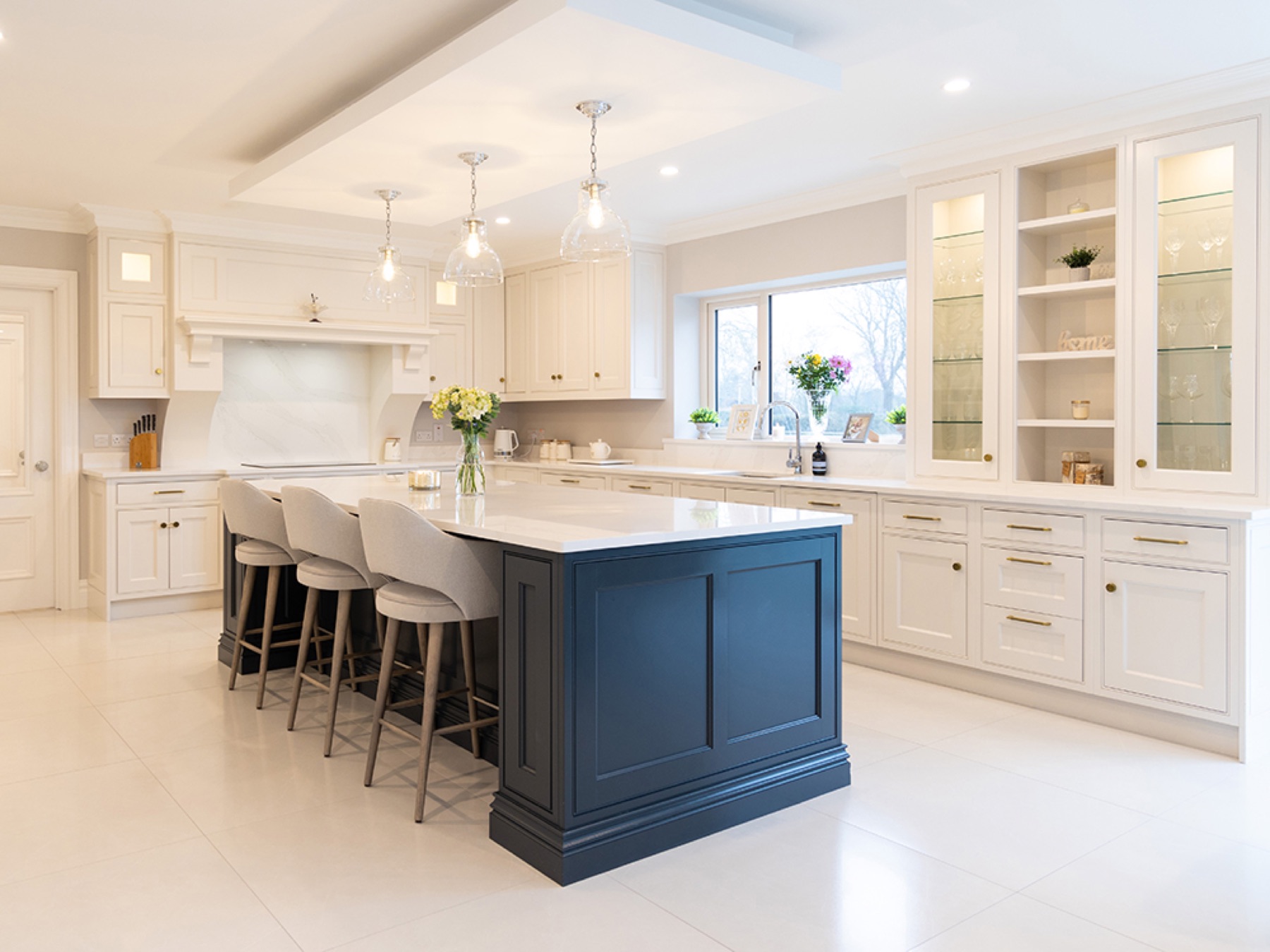 Con Brouder handcrafted kitchen and interior